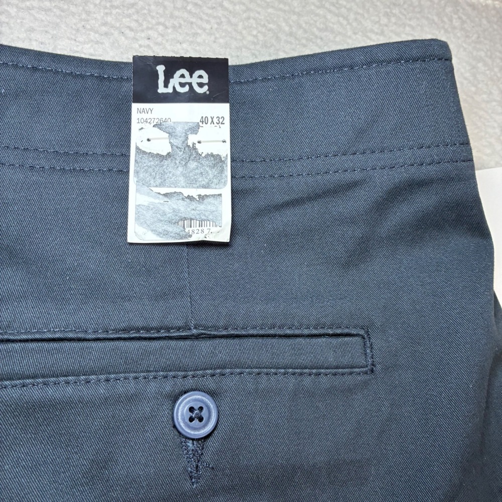 Lee Extreme Comfort Pants Men 40x32 Blue Relaxed Straight Stretch NWT - Picture 4 of 10